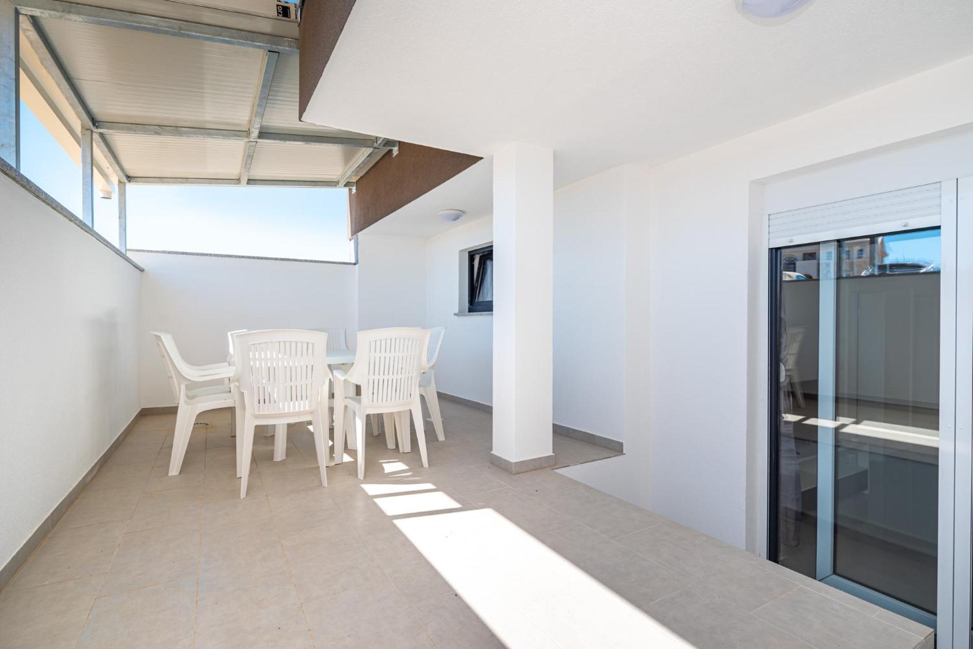 Deluxe Apartments Tina With Pool Novaglia Esterno foto