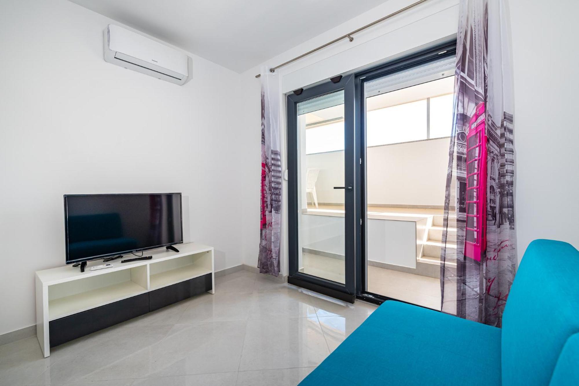 Deluxe Apartments Tina With Pool Novaglia Esterno foto